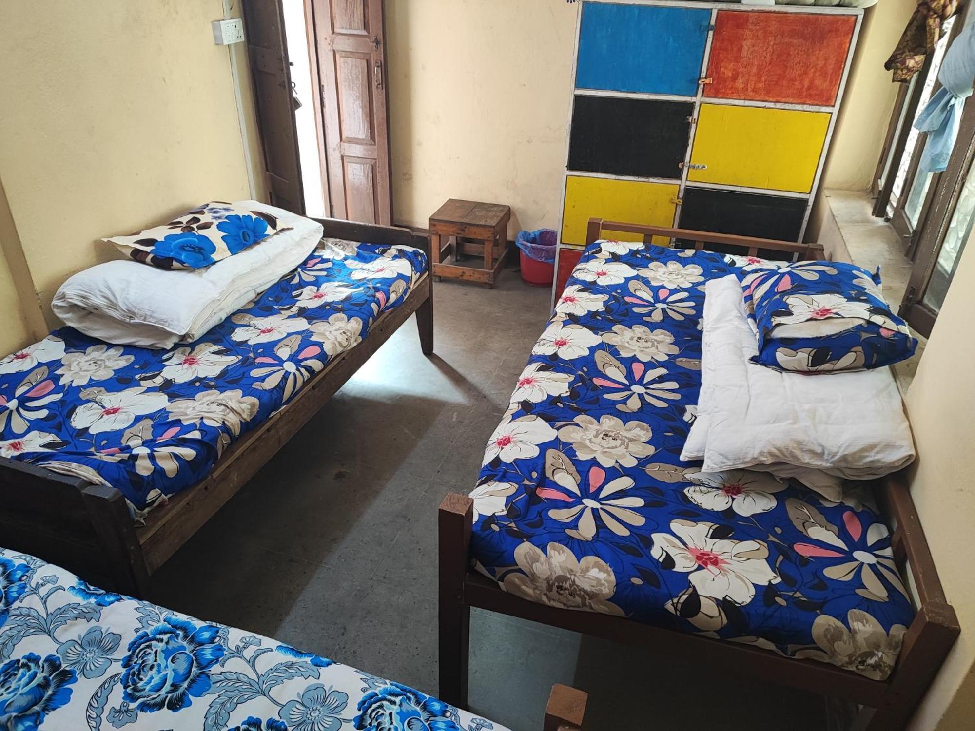 Happy Donkey Hostel 카트만두 외부 사진